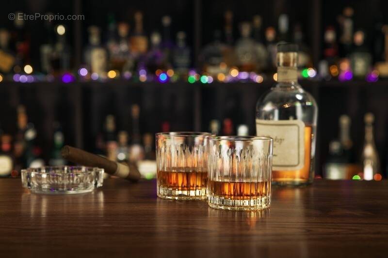 Commerce à CAGNES-SUR-MER