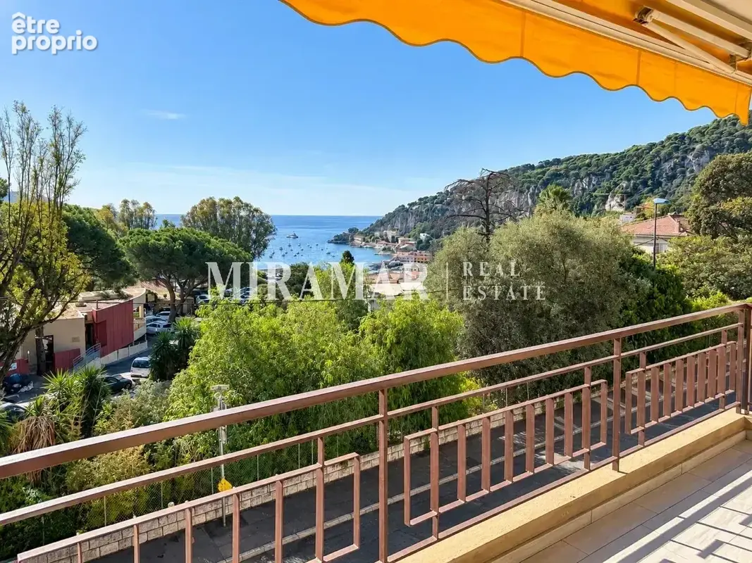 Exclusivité - Villefranche-sur-mer Centre - 2 Pièces avec Vue Mer - photo 3