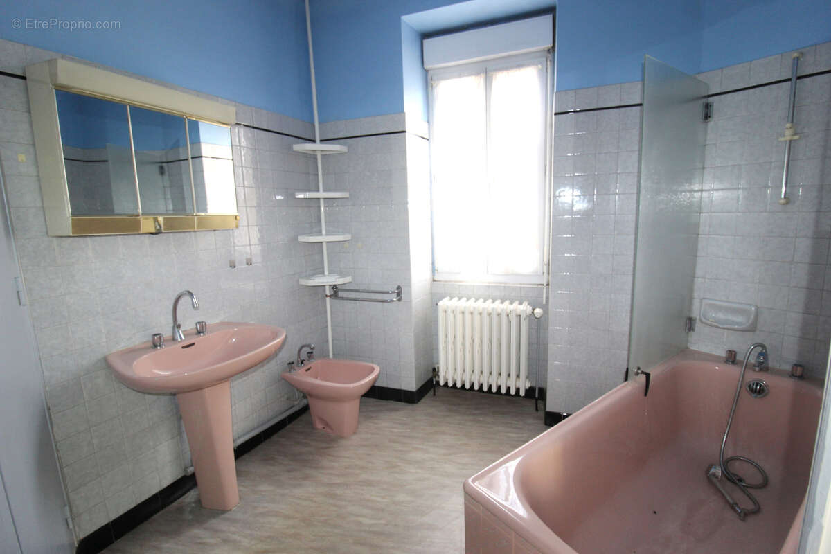 À vendre   Maison de ville de caractère au cœur de Cosne-Cours-sur-Loire - photo 12