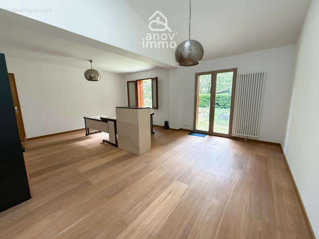 Maison plain pied - 3 chambres (possibilité 4 chambres) - Mo - photo 12