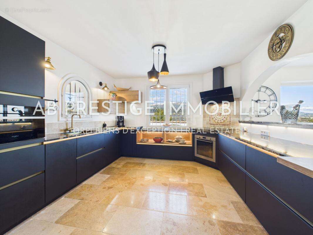 Maison à PEYMEINADE