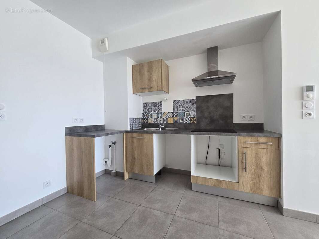 Appartement à LANCON-PROVENCE