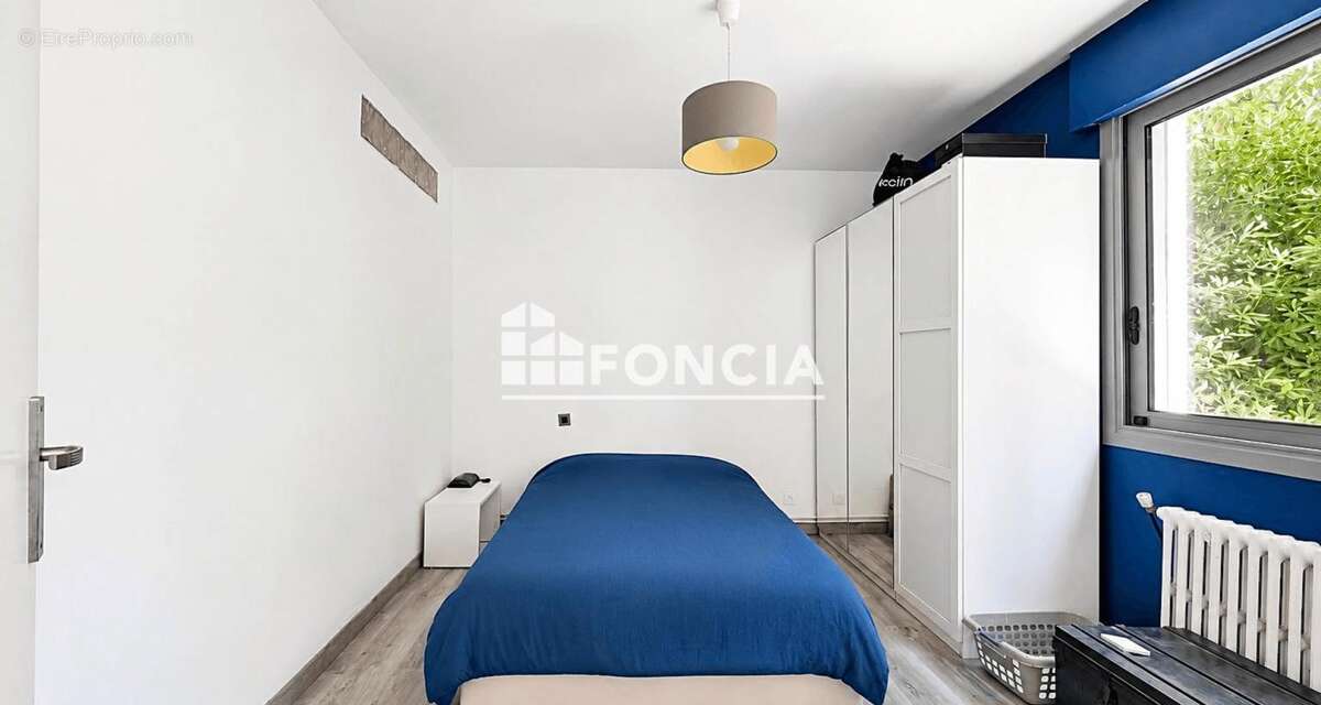 Appart f2 de 57 m2 avec terrasse de 21 m2 + cave et garage - photo 5