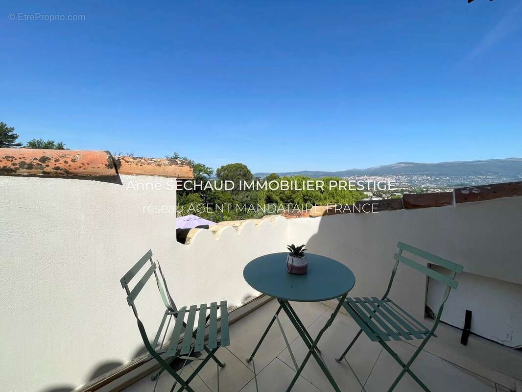 Maison à MOUGINS