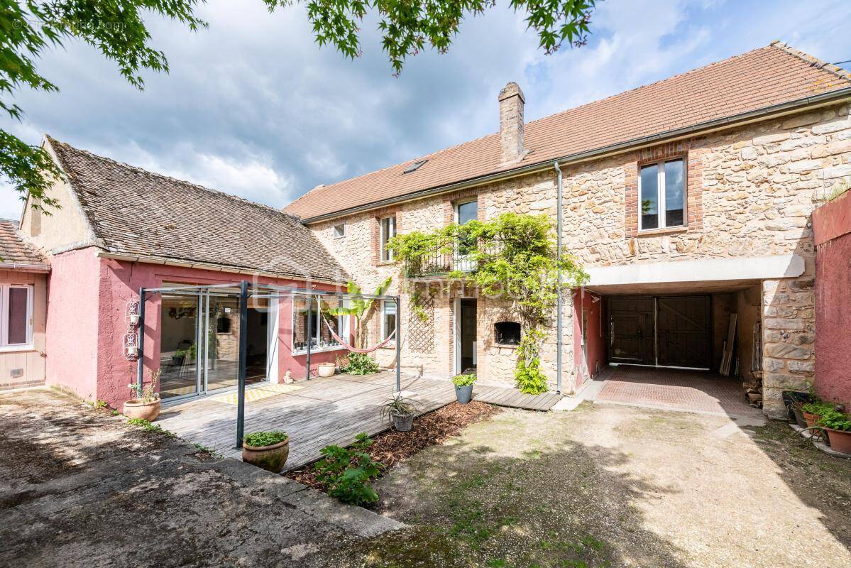 Maison à CHAUMONT