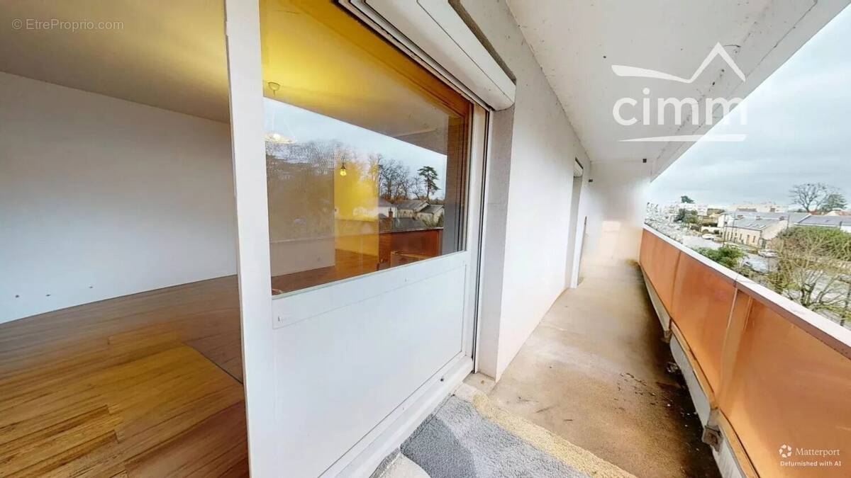 Appartement à SAINT-JEAN-DE-BRAYE