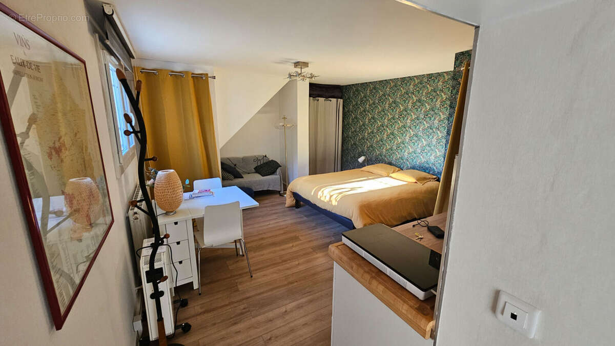 Maison à SAUSSET-LES-PINS