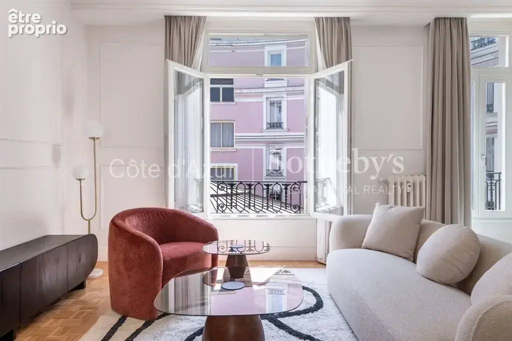 Appartement rénové de 89 m² dans l'immeuble du Negresco à Nice - photo 6