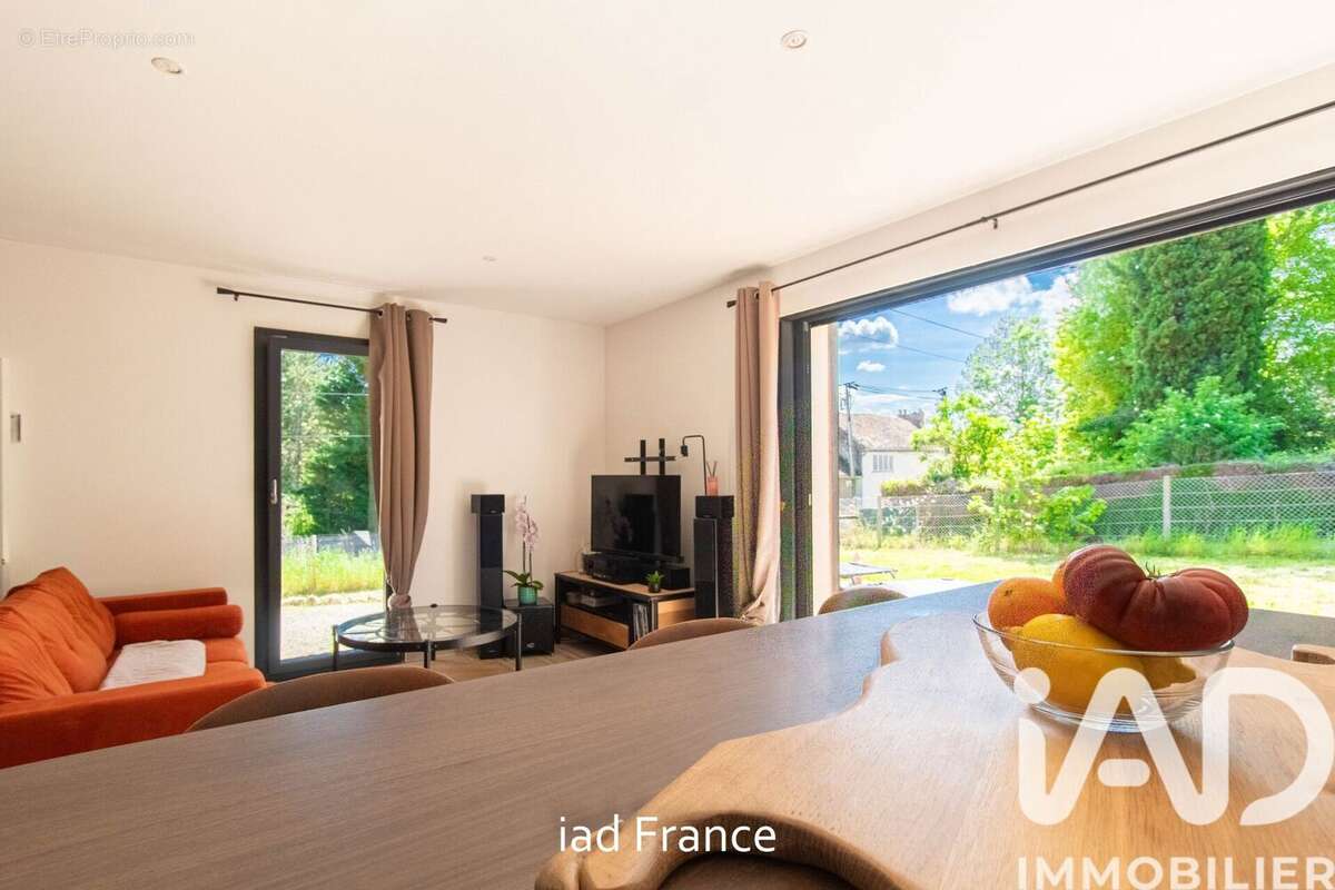 Maison 82 m² à Rosay  - photo 9