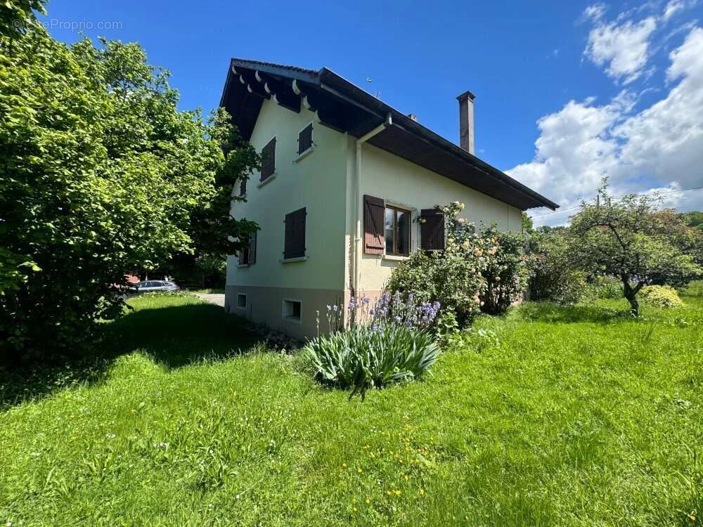 Maison à MARIN