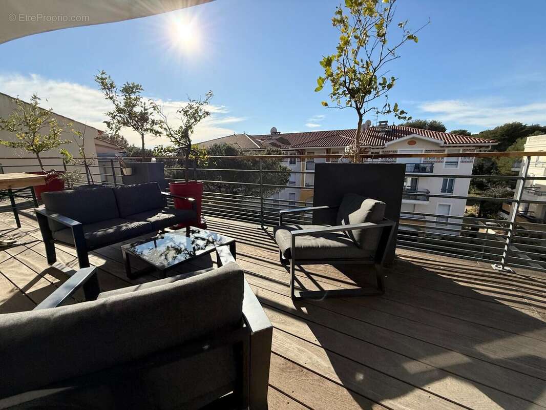 Photo 2 - Appartement à FREJUS