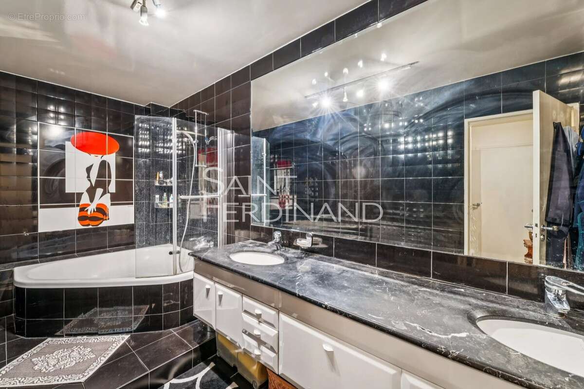Neuilly Collège Pasteur 2 chambres - photo 9