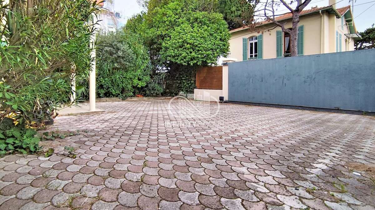 Maison à ANTIBES