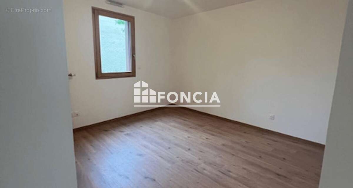Appartement à LYON-8E