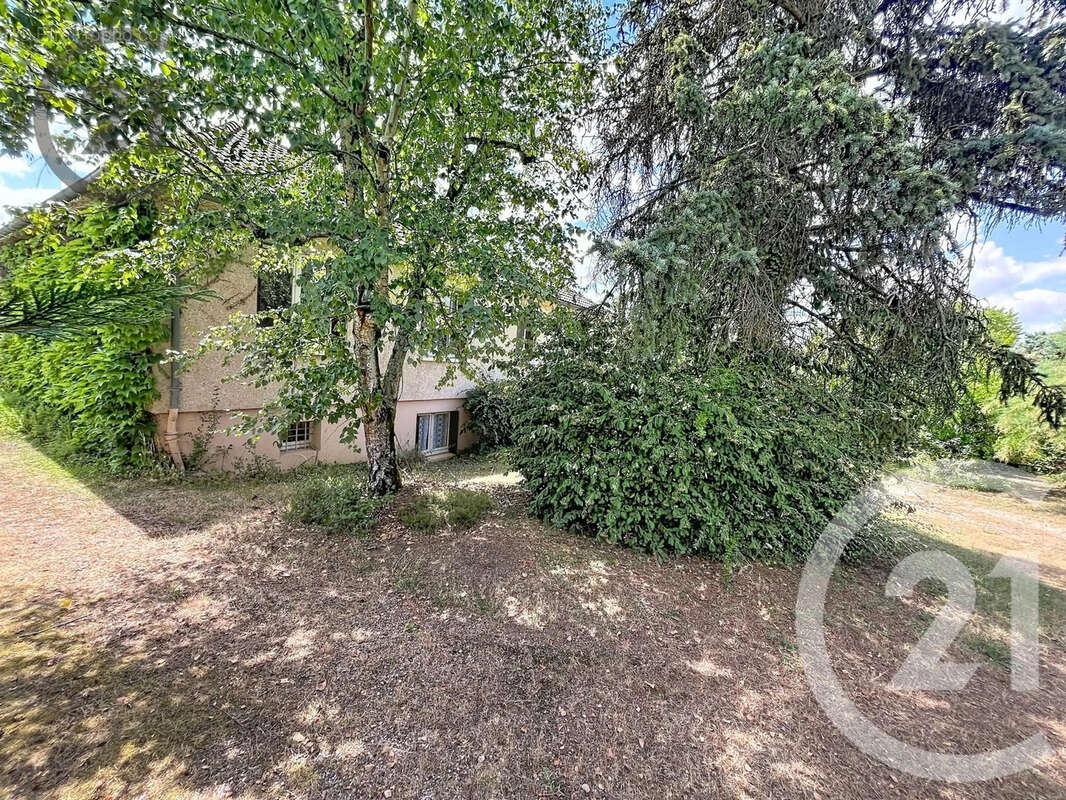 Maison 90 m² à Saint-Georges-Sur-Baulche  - photo 2