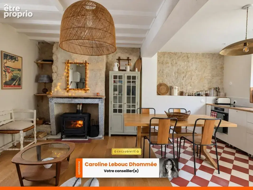 Maison ancienne en pierre et sa dépendance d'amis (105 m² au sol) autour d'une cour paysagée en ville - photo 2
