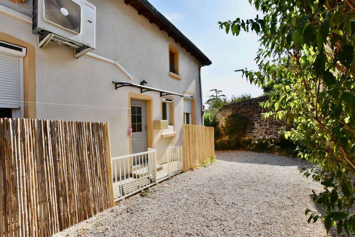 Maison à FRANCHEVILLE