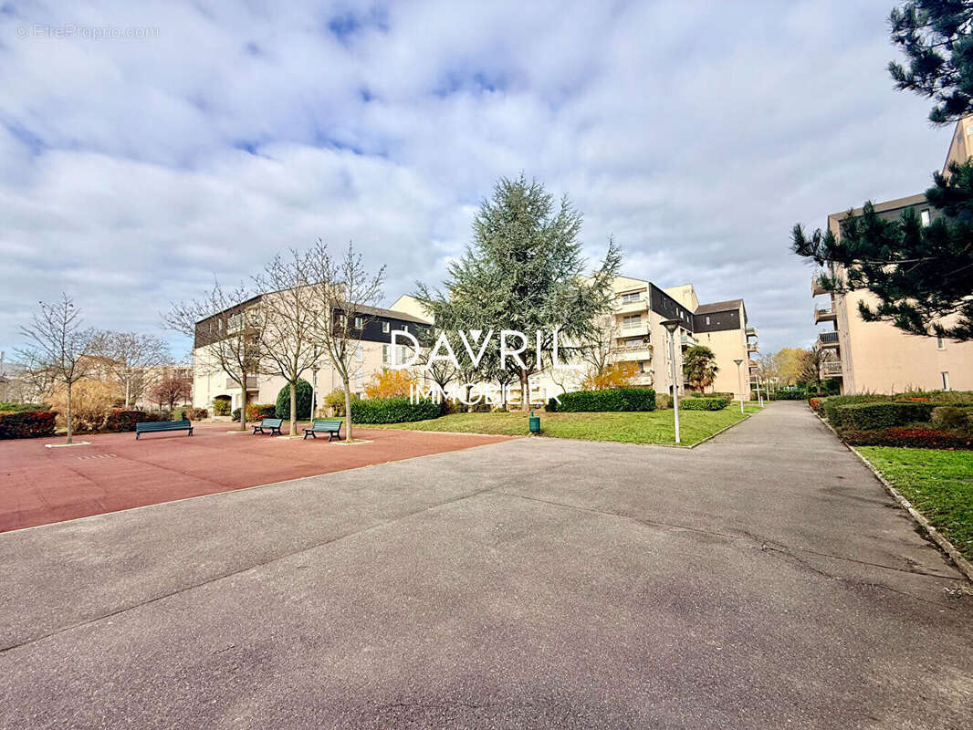 Appartement à ERAGNY