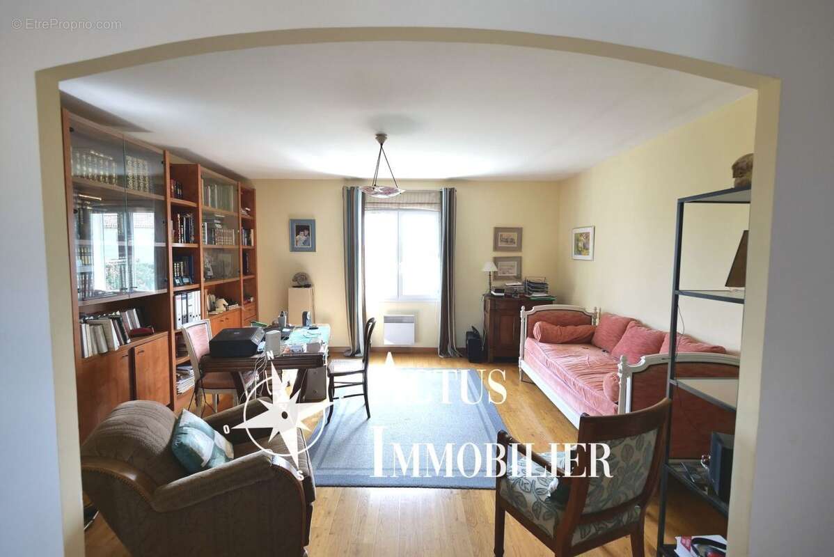 Maison à SALON-DE-PROVENCE