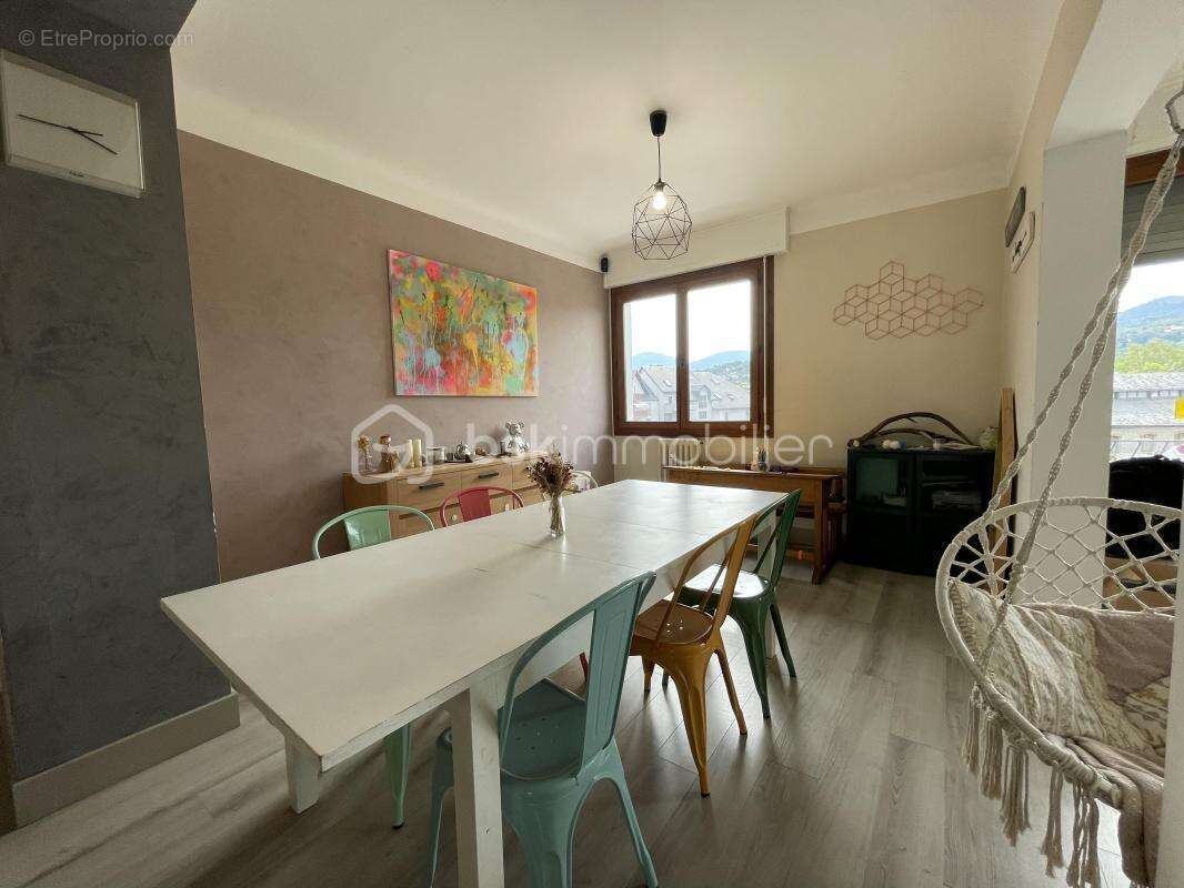 Appartement T4/5 de 104 m² avec balcon et cave – Cognin - photo 4