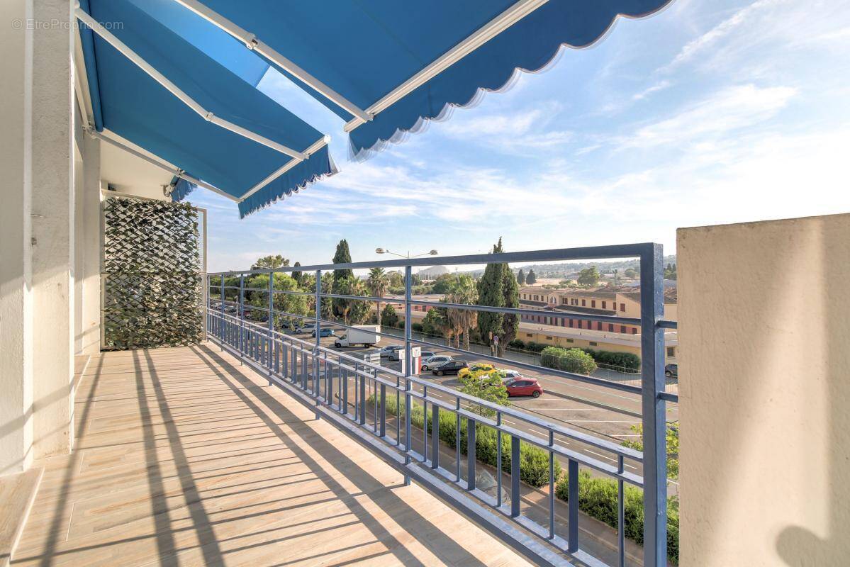 Appartement à CAGNES-SUR-MER