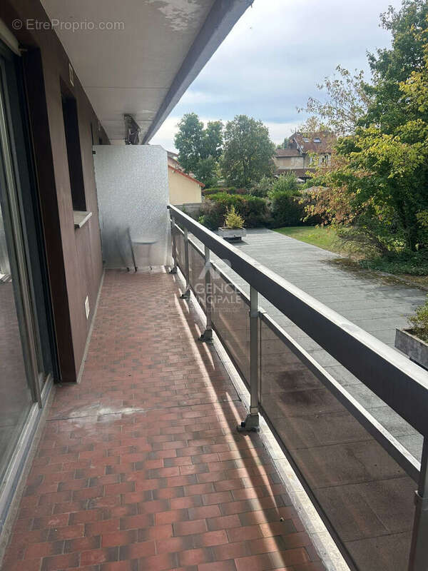 Appartement à MAISONS-LAFFITTE