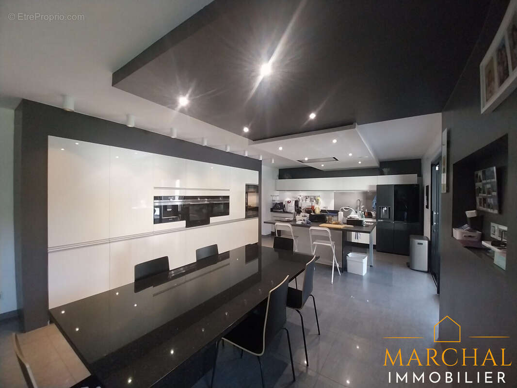 Maison à LORRY-LES-METZ