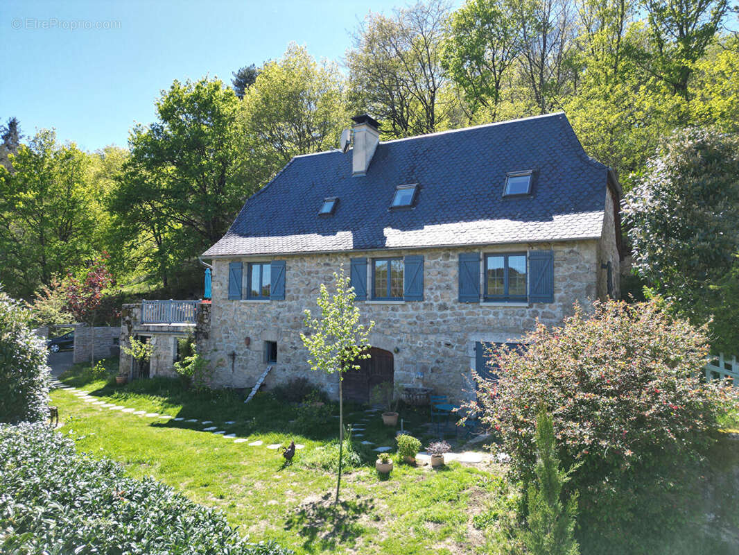 Maison à GOLINHAC