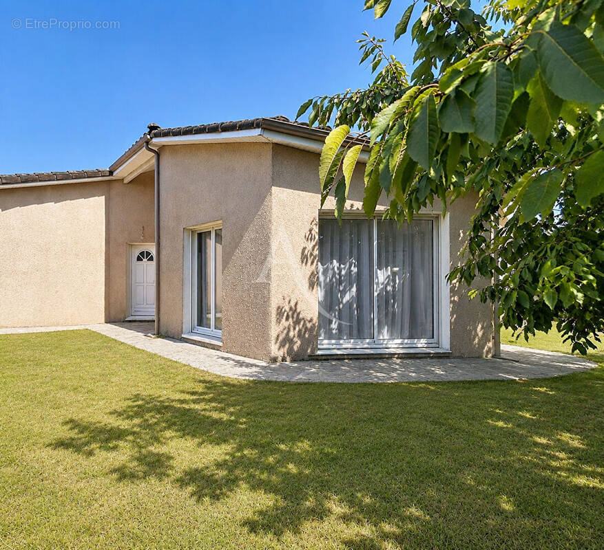 Maison à AUCAMVILLE