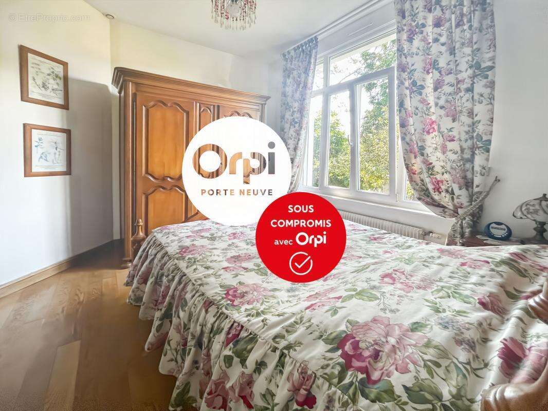 Maison à LA CAPELLE-LES-BOULOGNE