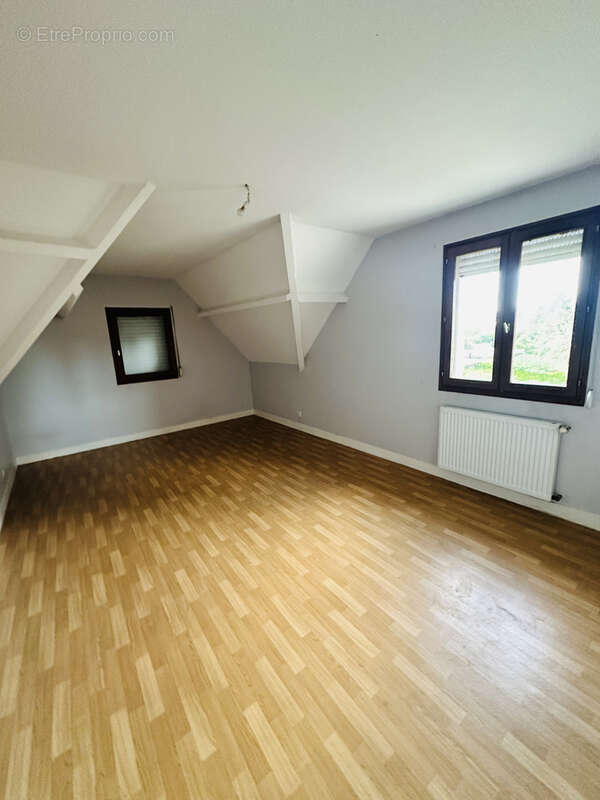 Maison à LES NOES-PRES-TROYES