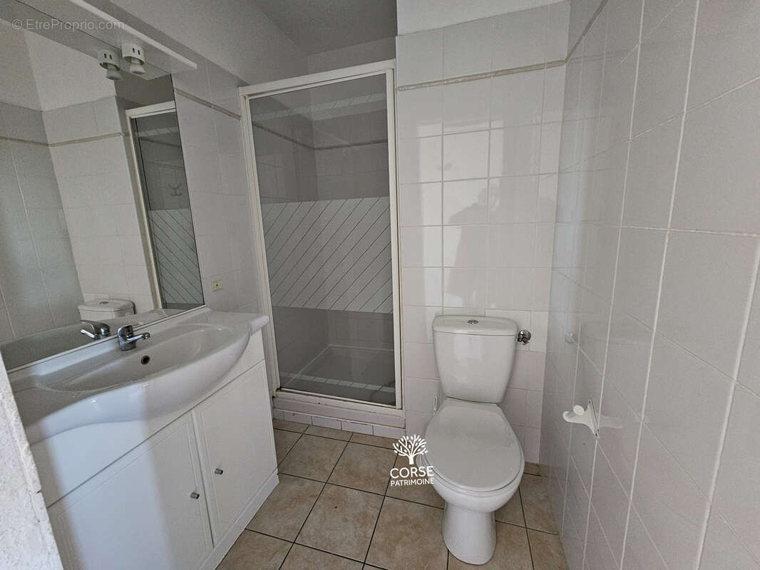 Appartement à LINGUIZZETTA