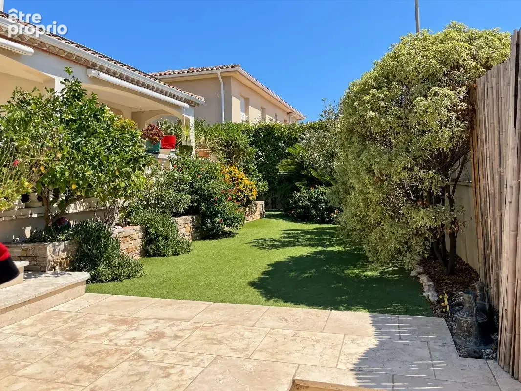 Vente superbe villa de standing à Marseillan à 5 minutes à pied du port - photo 2
