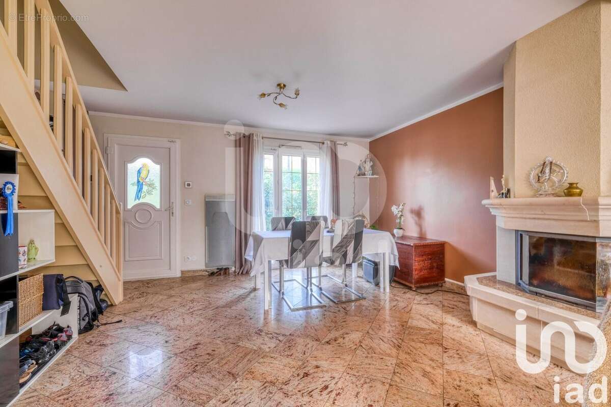 Photo 4 - Maison à CHESSY