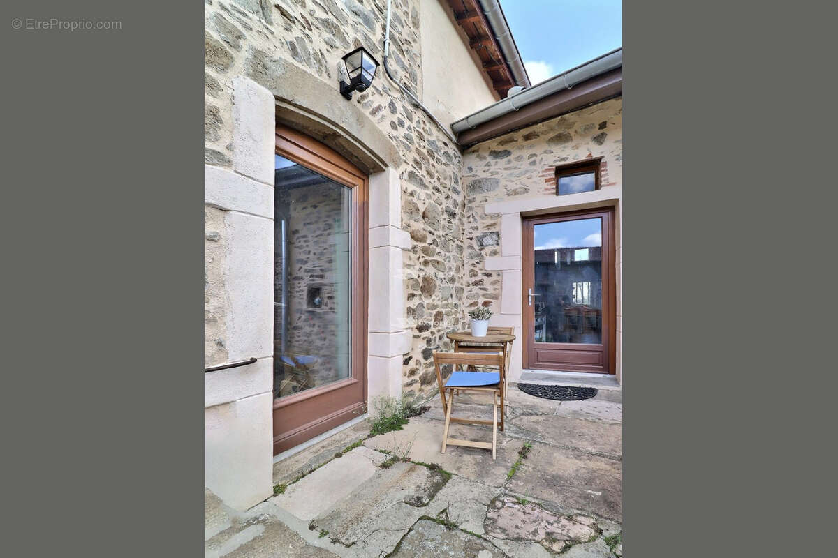 Maison à ECHALAS