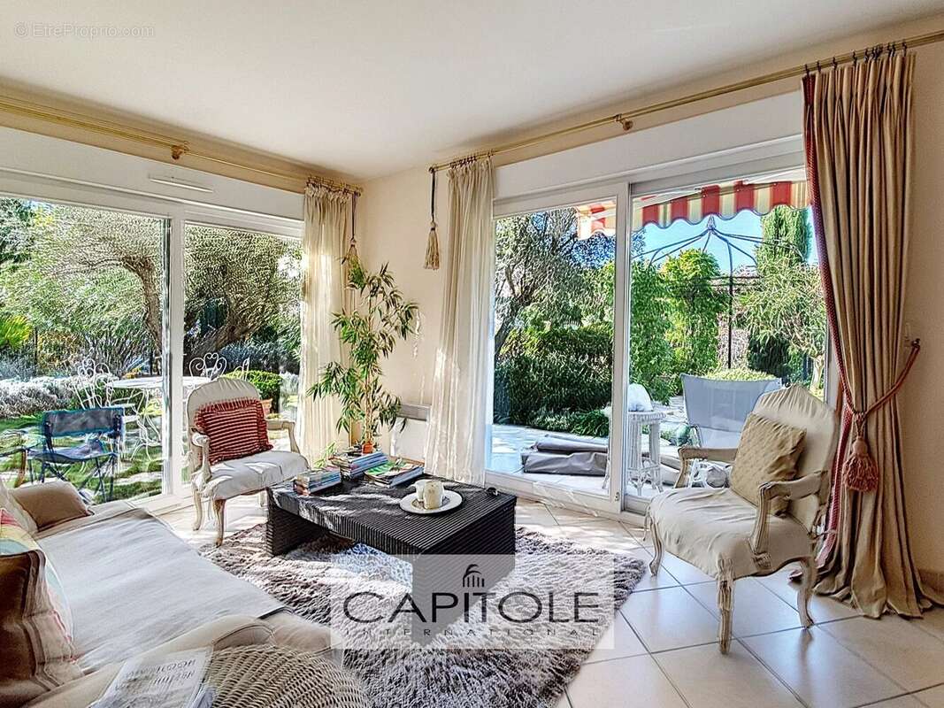 Appartement à ANTIBES
