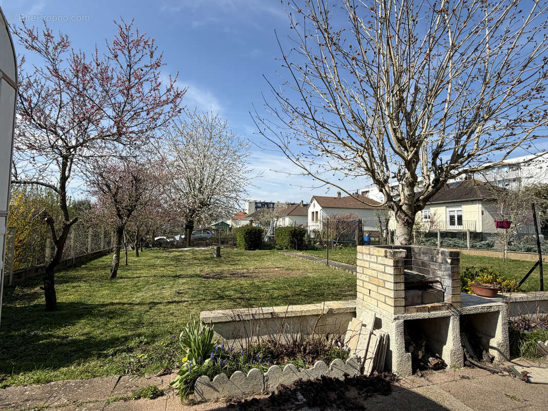 Maison à CHATEAUDUN