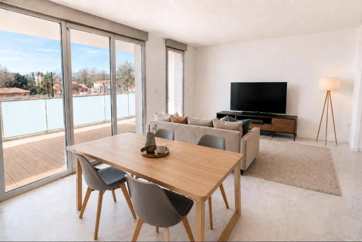 Appartement à VITROLLES