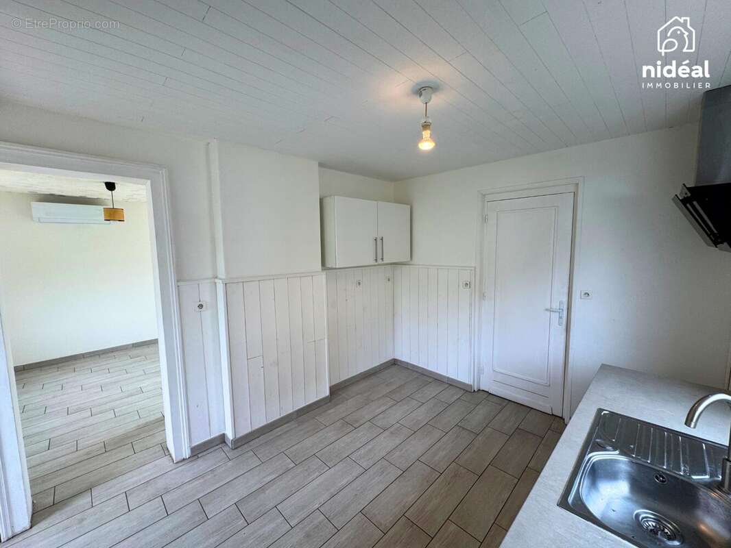 Maison à FERRIERE-LA-GRANDE