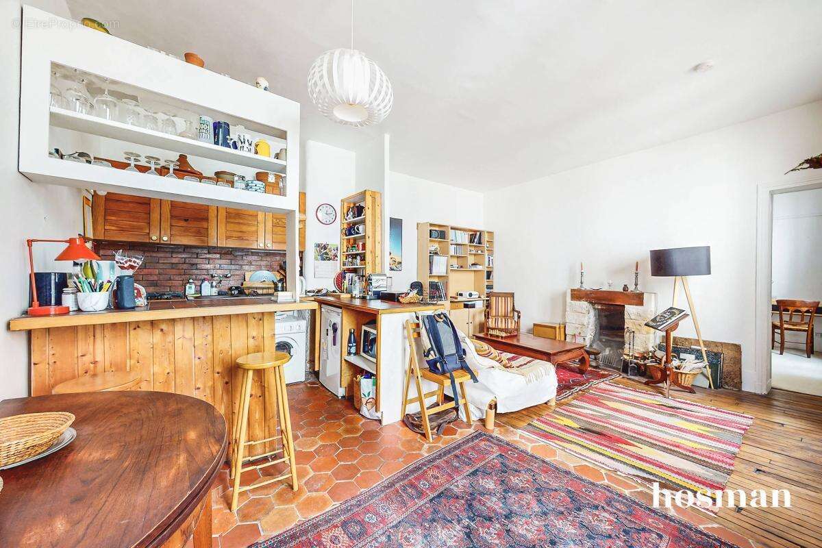 Appartement à PARIS-3E
