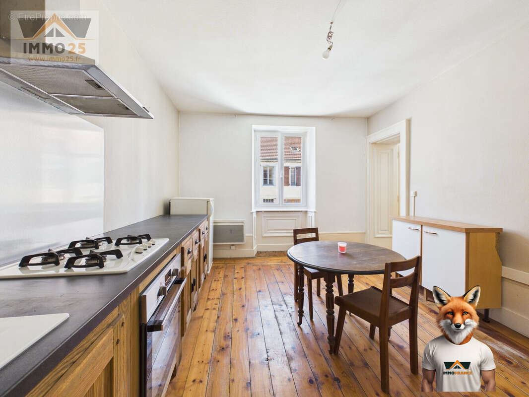 Appartement à MOUTHE