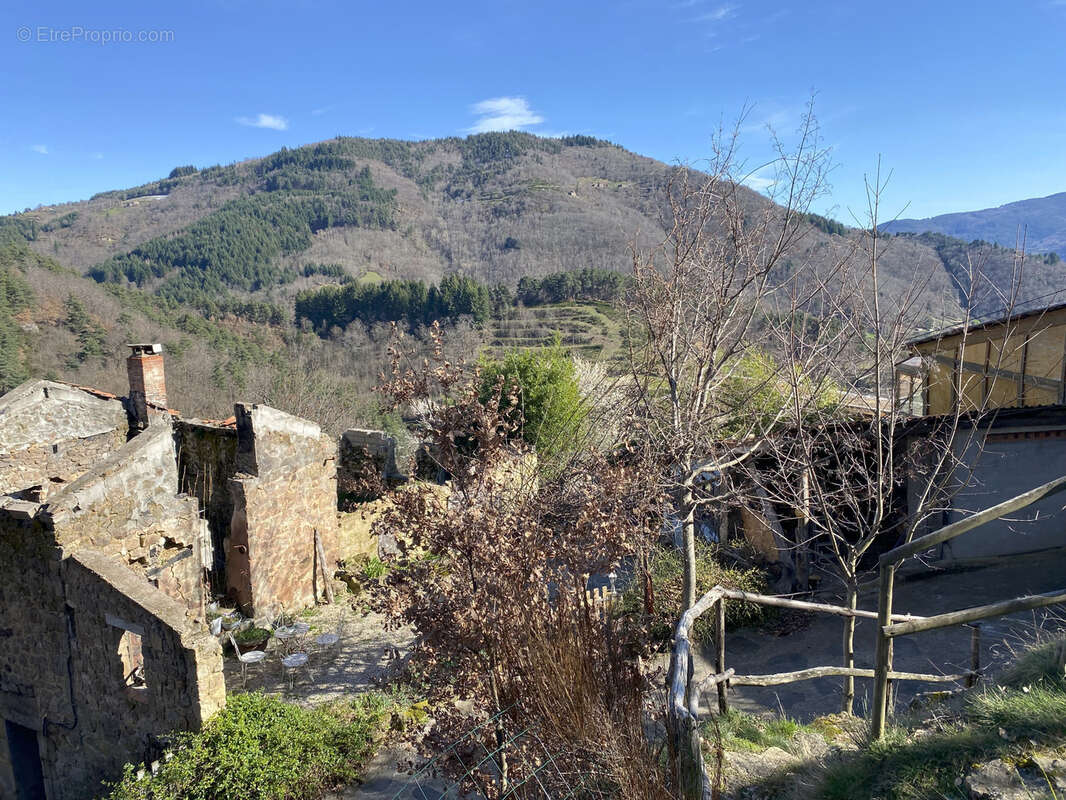 Maison à NONIERES