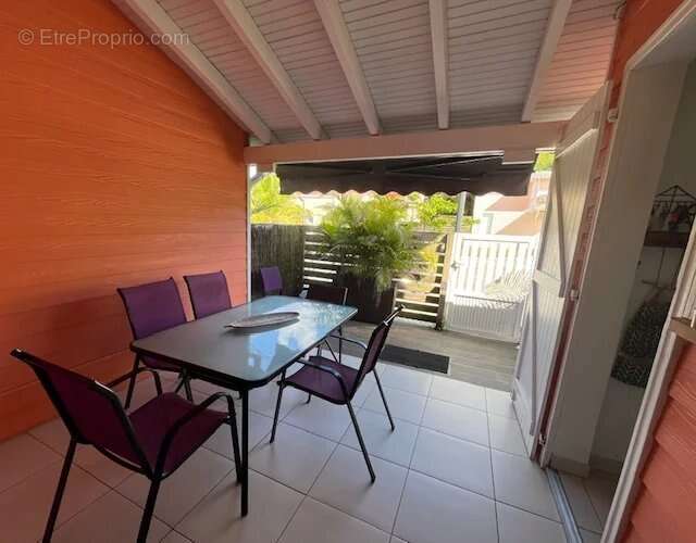 Maison à LES TROIS-ILETS