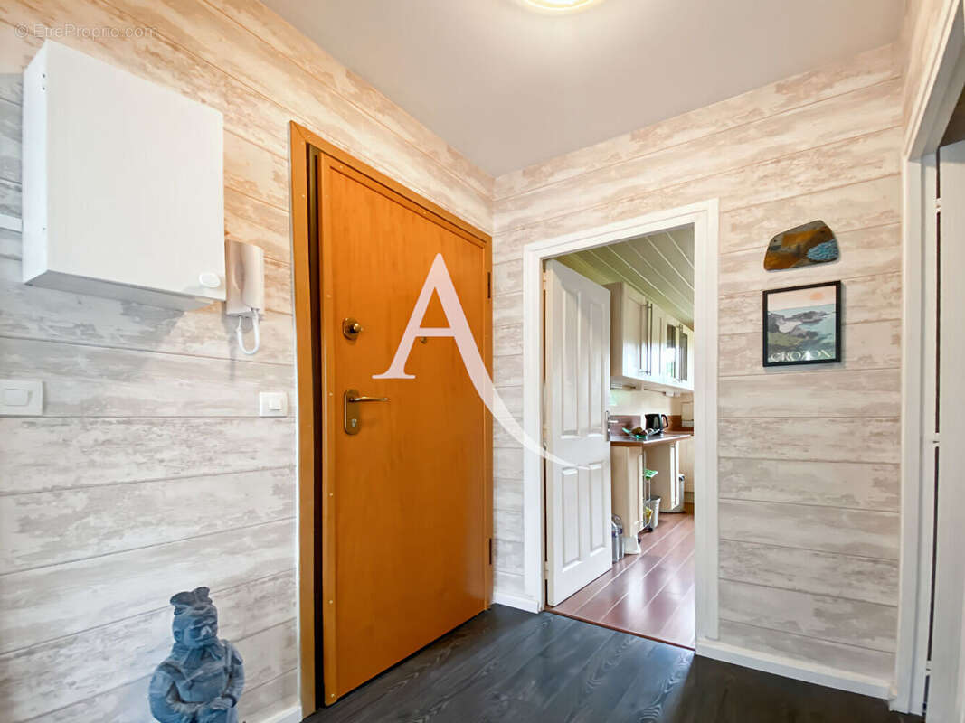 Appartement à BOIS-D'ARCY