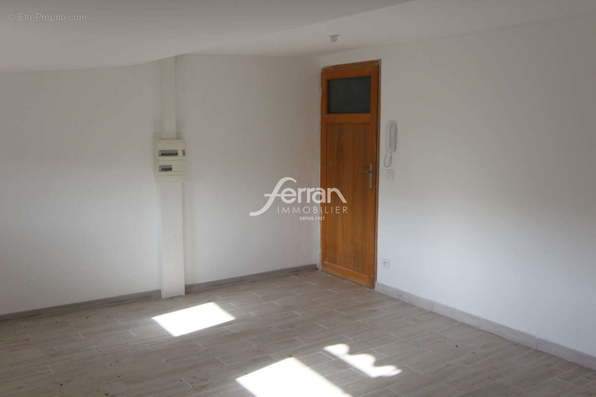 Appartement à FLAYOSC