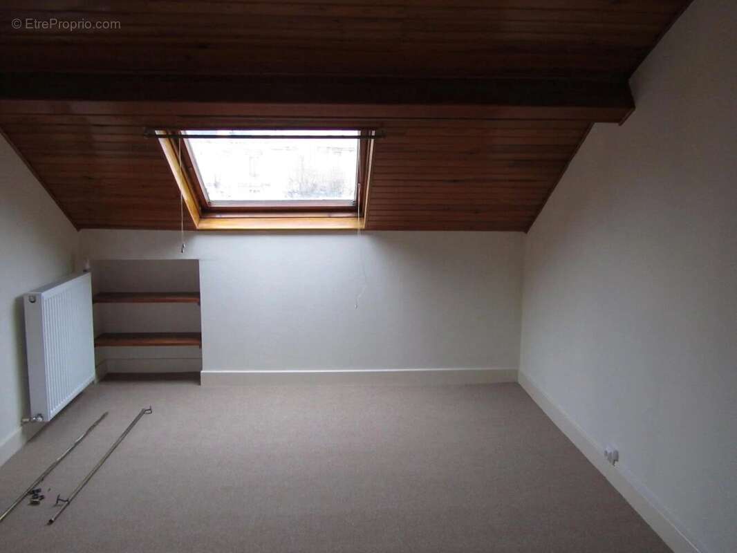 Maison à COSNE-COURS-SUR-LOIRE