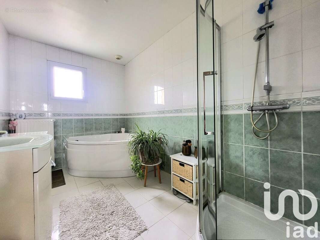 Photo 8 - Maison à VILLERS-SEMEUSE