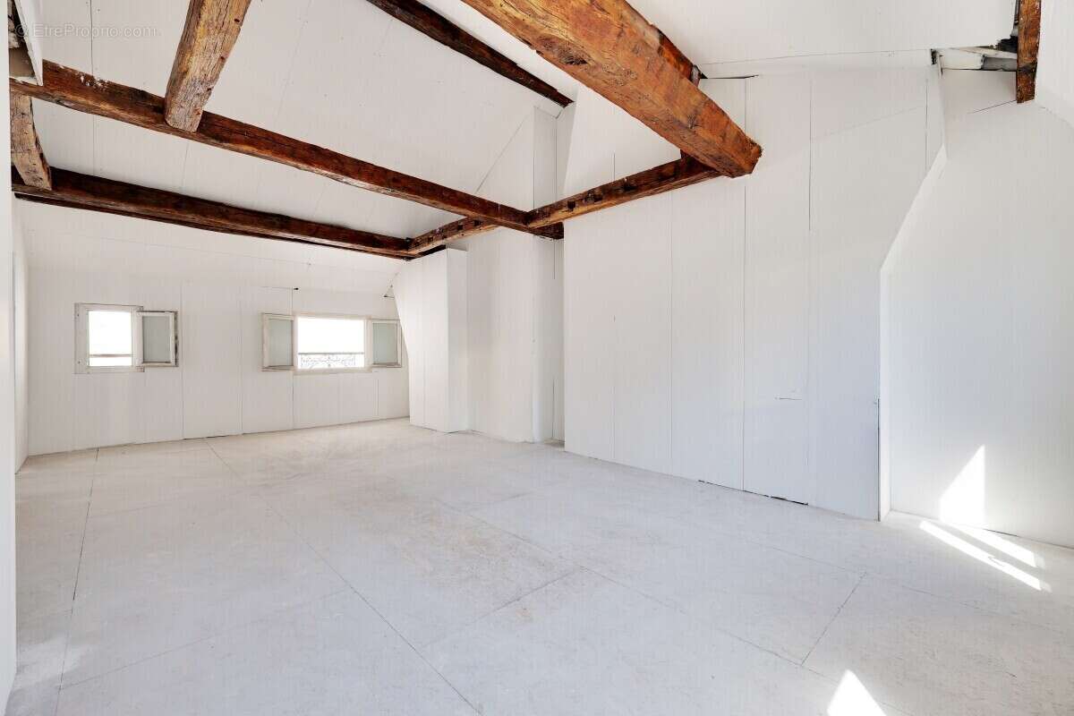 Appartement - Paris - 64m² - photo 8