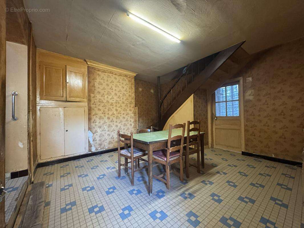 Maison à HUISMES