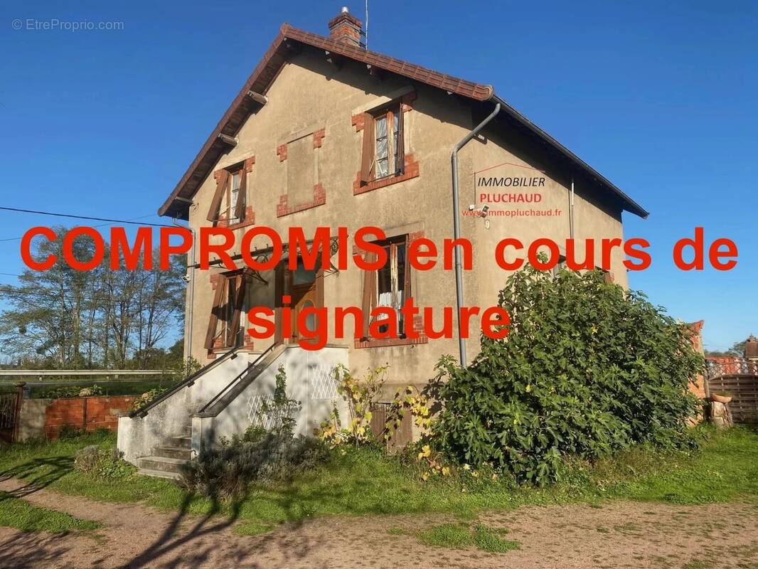 Maison à PARAY-LE-MONIAL